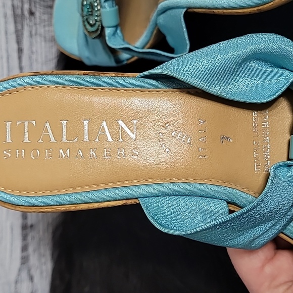 Italian Shoe Makers Embellished Wedges  SZ 7 - Picture 6 of 10